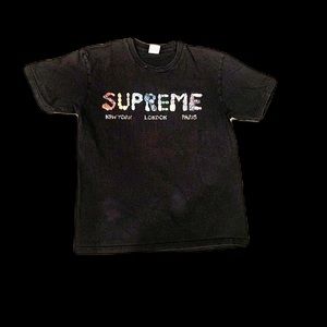 Supreme, New York, Paris, London shirt. Men’s medium